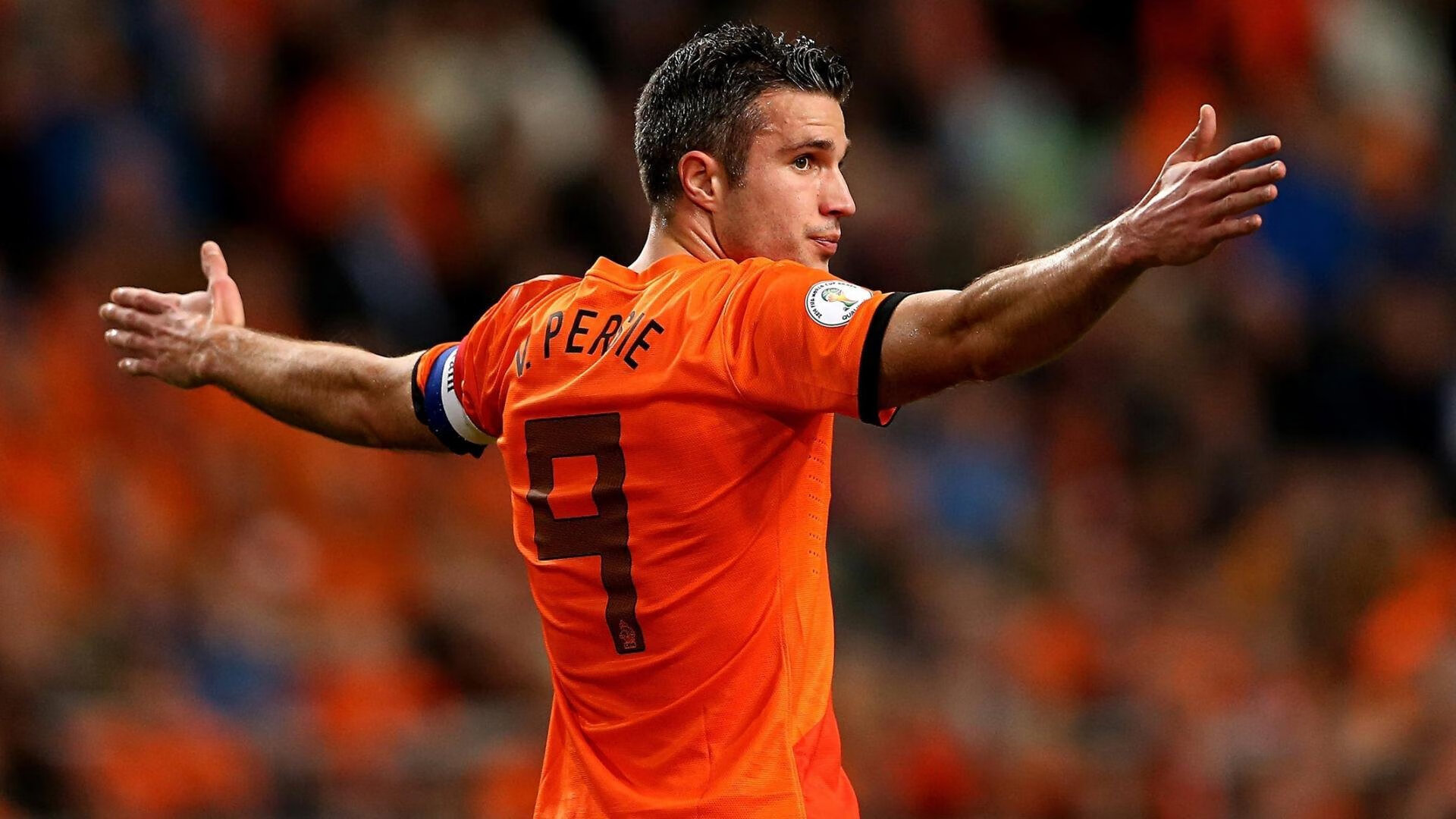 姆巴佩迎来十二赛季高光表现，塞尔维亚队球迷沸腾！